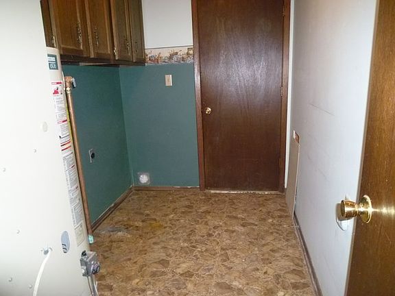 3rd image of 1100 W Colorado Ave