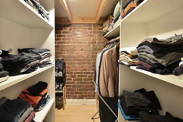 Sold by Maz Group NY | media 13