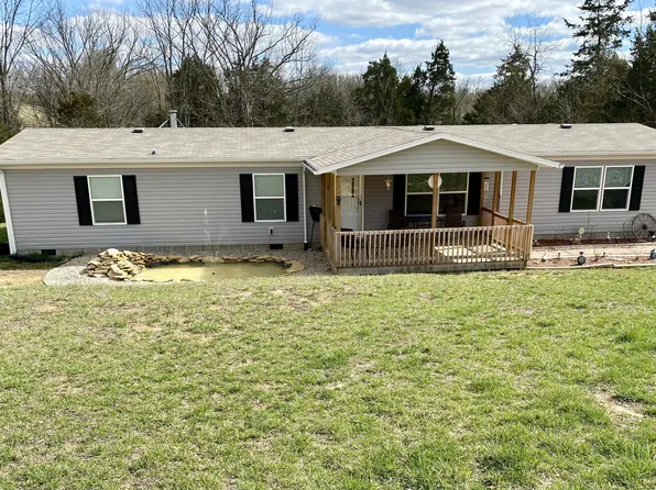 397 E Turkey Ln, Cynthiana, KY 41031