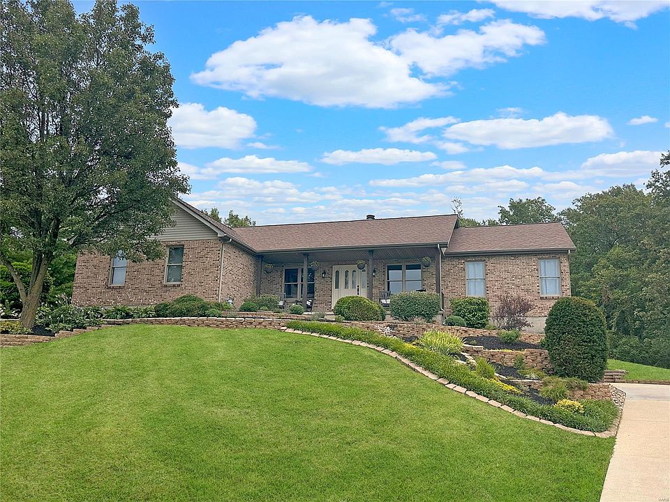 4 Darwin Ct, Columbia, IL 62236 Zillow