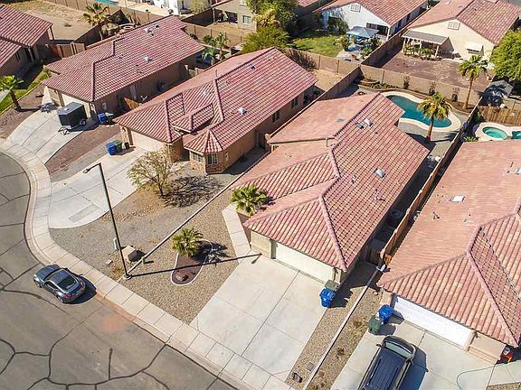 2nd image of 2652 S Paloma Ave