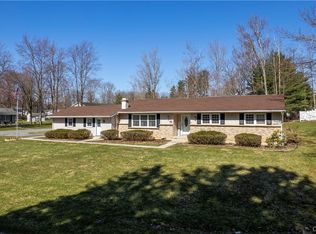 1 Chateau Dr, Whitesboro, NY 13492