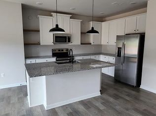 22 Preening Rd, Hedgesville, WV 25427