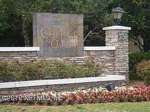 Entrance Sign