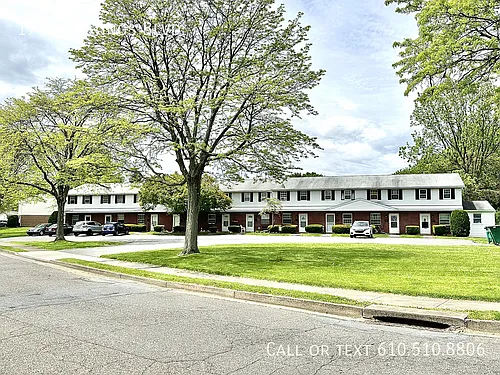 1736 Hastings Rd Photo 1
