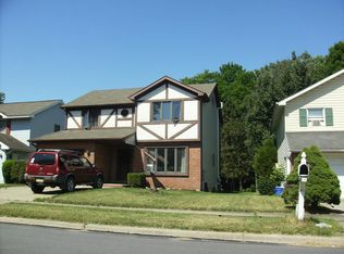 710 Parrott Ave, Scranton, PA 18504