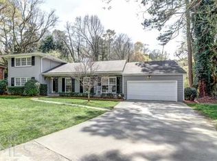 747 Starlight Ct, Atlanta, GA 30342