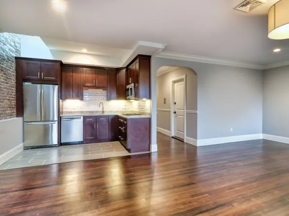 127 Bay State Road, 127 Bay State Rd, Boston, MA 02215