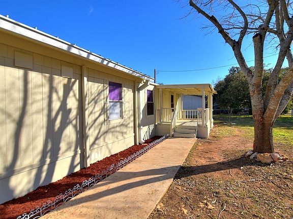 5th image of 2404 Sumac Ln