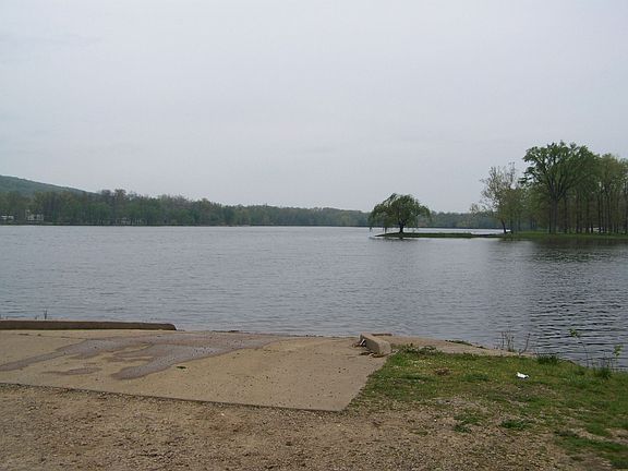 Nearby, Boat Ramp to beautiful Iron Mountain Lake