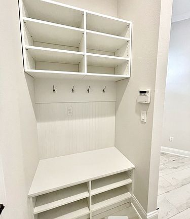 5th image of 434 Vista Lake Cir
