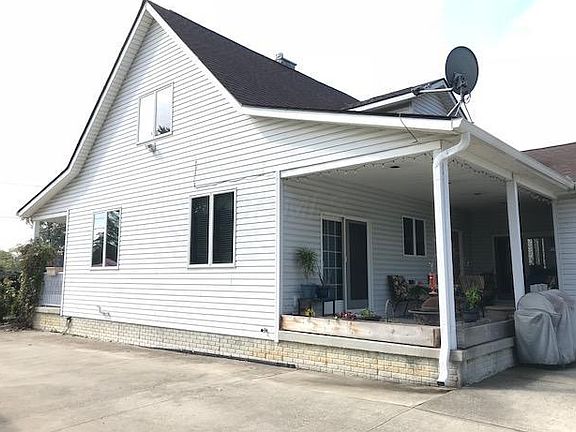 3rd image of 226 Wilshire Dr