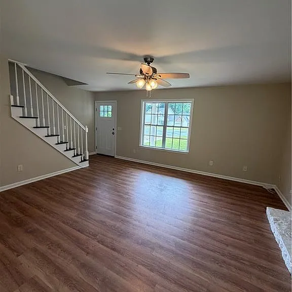 117 Richmond Dr — Photo 8