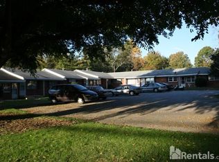 404 Hebron Rd APT 3, Hendersonville, NC 28739