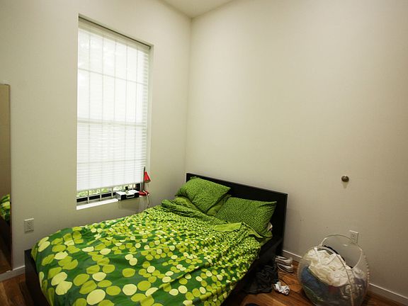 5th image of 484 Greene Ave #2A1