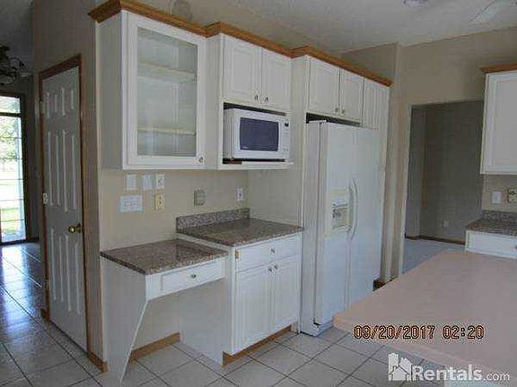 5th image of 9428 Dogwood Ave N