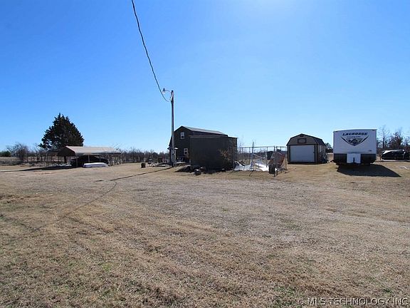 3rd image of 12464 S 417 West Ave