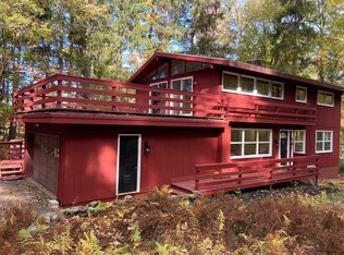 31 Morgan Cir, Amherst, MA 01002