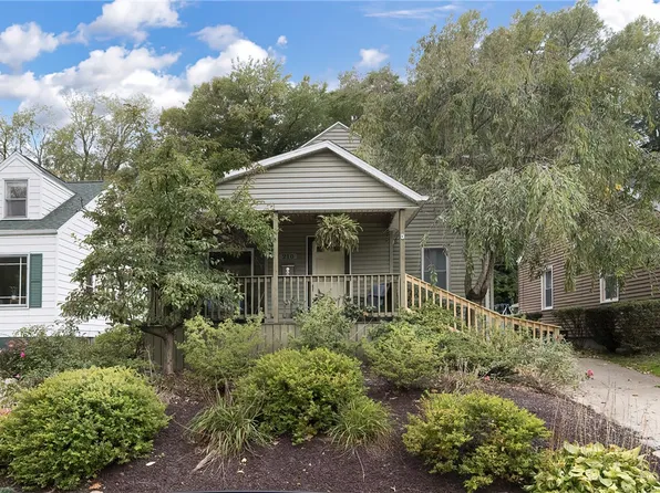 210 Andrews Park Blvd, Erie, PA 16511