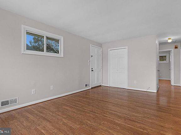 5th image of 6 Bright Cir