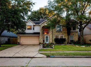 11919 Paddock Way, Houston, TX 77065