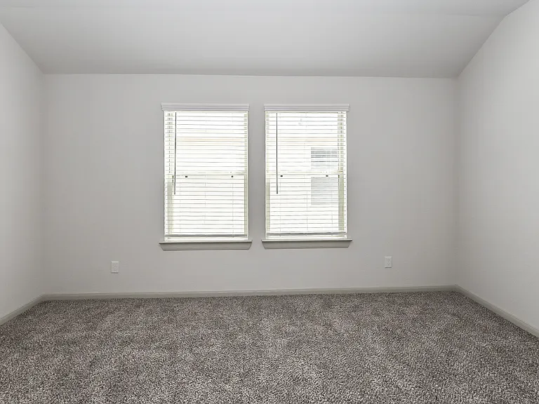 7915 Fijian Cypress Dr — Photo 15