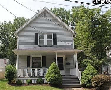 1st image of 107 Elm Ct