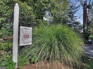 713 Ardsley Ct, Yardley, PA 19067