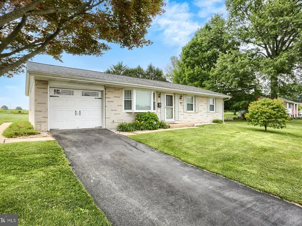 201 N 7th St, Wrightsville, PA 17368