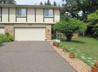15288 Trillium Cir, Eden Prairie, MN 55344