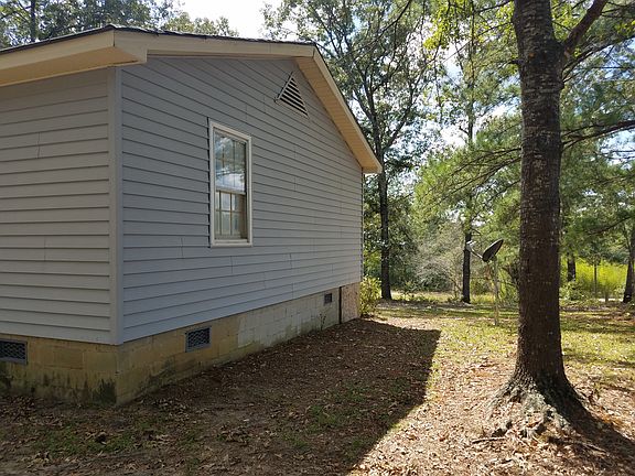 5th image of 579 Oakview Dr E