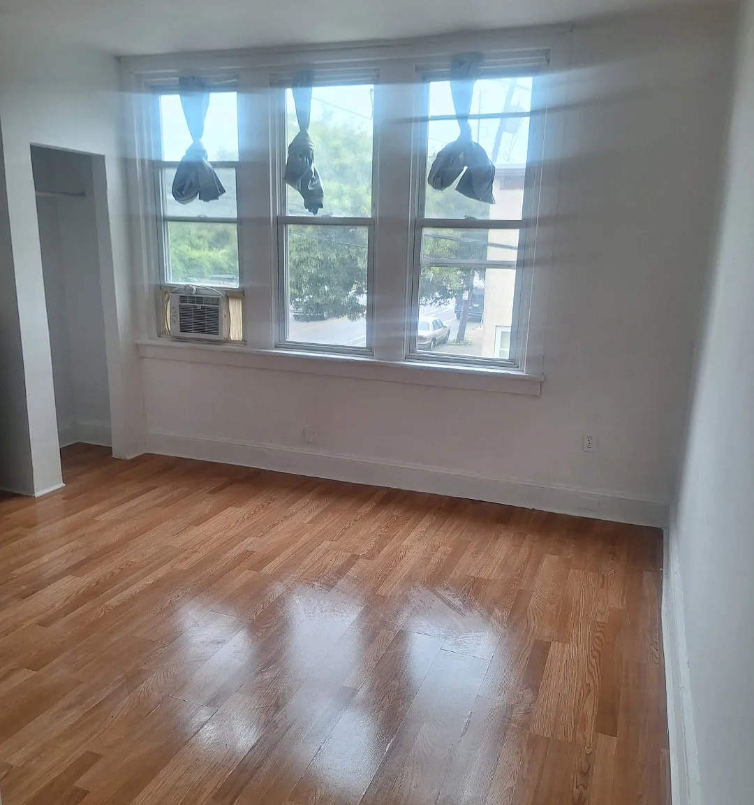 1 bed, 600 sqft, $775 — Photo 3