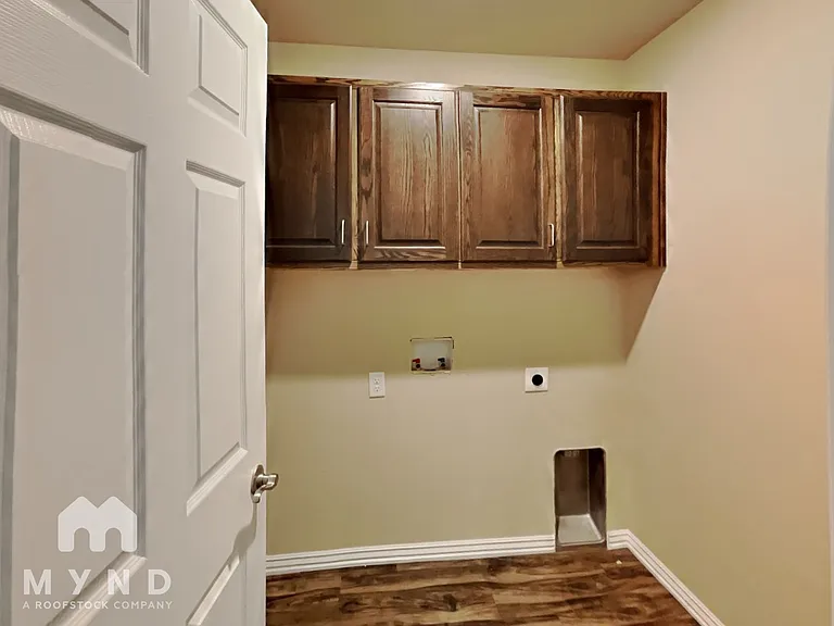 Sunset Ridge — Photo 28