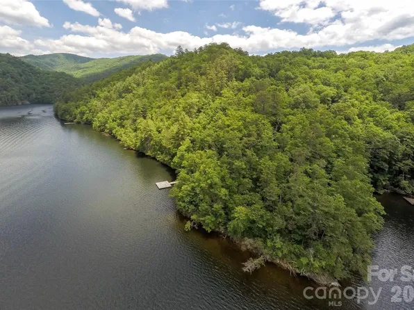 159 Songcatcher Ct #159, Tuckasegee, NC 28783