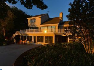 2 Country Club Dr, Bridgeton, NJ 08302