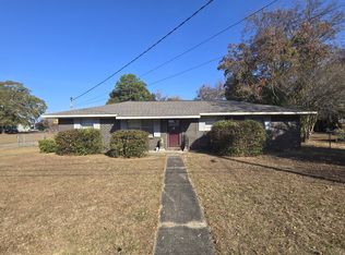 2614 Timothy Rd, Dothan, AL 36303