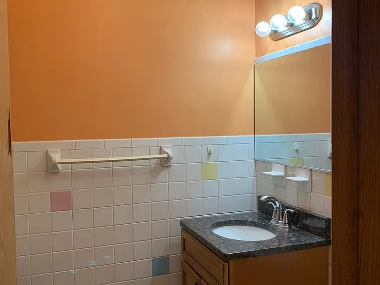 6151 W Belmont Ave #2-S — Photo 14