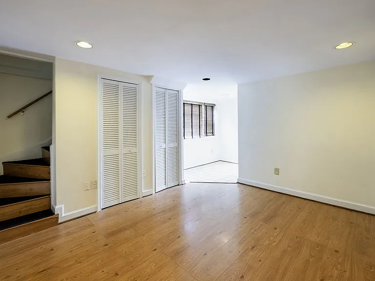 4441 Brandywine St NW — Photo 43