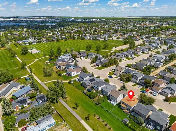 72 E Springs Cres SE, Airdrie, AB T4A 2C7