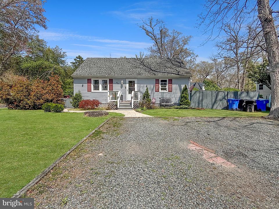 1st image of 86 Iris St