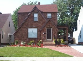 7702 Ackley Rd, Parma, OH 44129