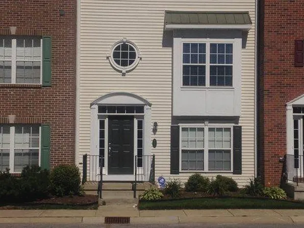117 Clancey St, South Bend, IN 46637