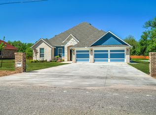 7911 NW 18th St, Oklahoma City, OK 73127