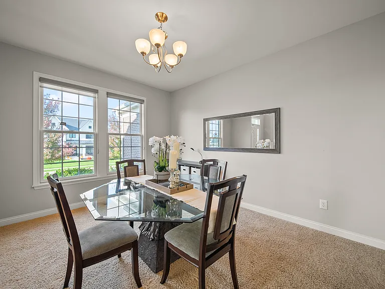 10599 Geist View Dr — Photo 15