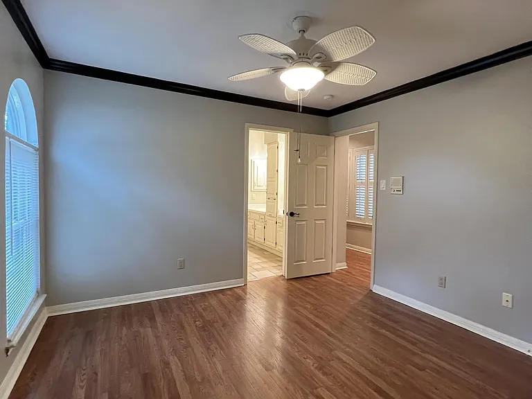 19215 Tanoan — Photo 24
