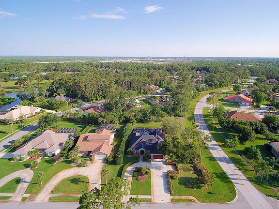 3rd image of 200 Pleasant Valley Dr