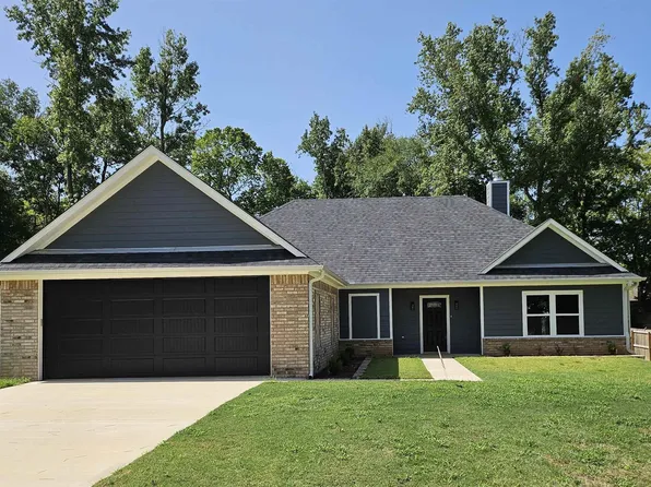 105 Johnston, Arp, TX 75750