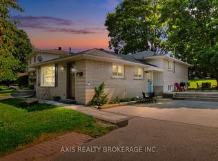 146 Woodland Dr, Midland, ON L4R 4E3