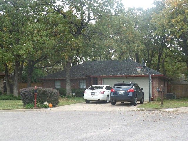 1st image of 6209 Wentworth Ct