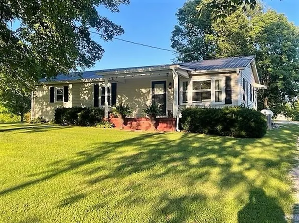 372 Lafferty Rd, Horse Cave, KY 42749